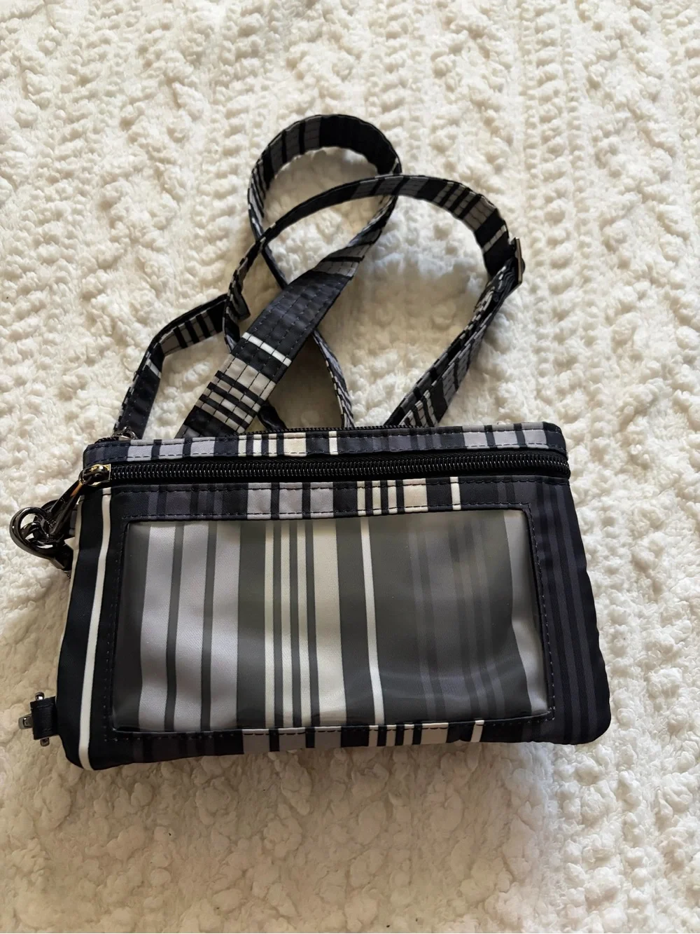 LUG Peekaboo Crossbody Shoulder Bag